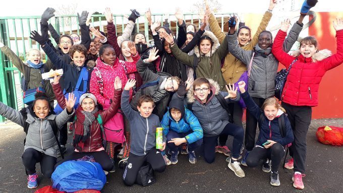 Les élèves de Renan représentent le collège au cross Départemental.